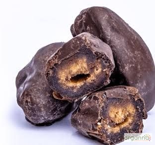 TAMARA-COBERTA-COM-CHOCOLATE-70-VEGAN-11013.jpg